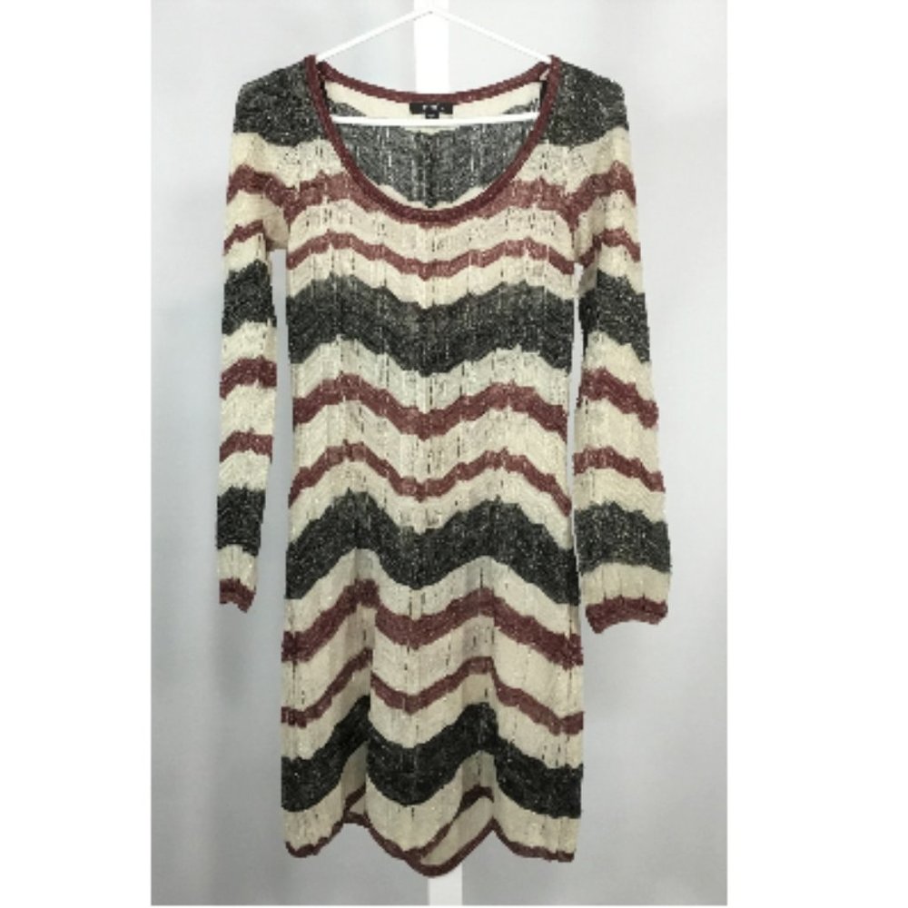 XOXO Zigzag Tunic (like new)